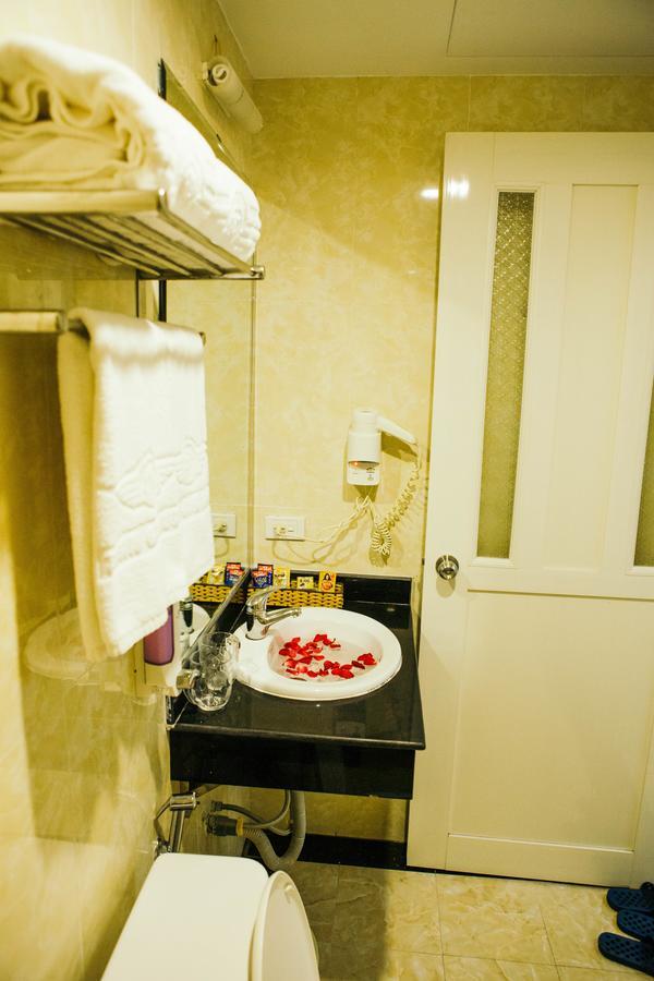 Tran Gia - Lang Ha Hotel Hà Nội Ngoại thất bức ảnh